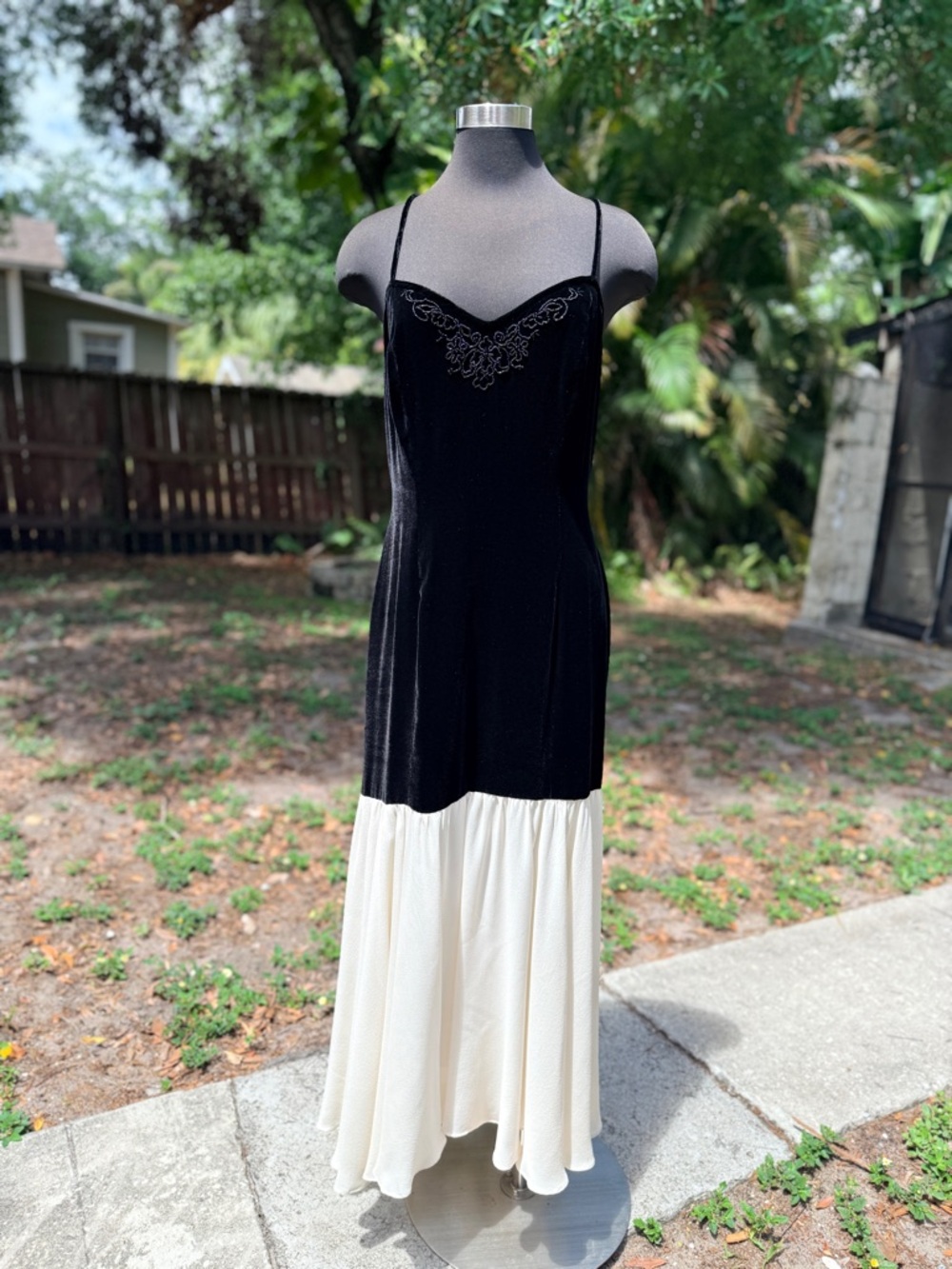 90s 2000s Maggie London Velvet 100% Silk Drop Waist Dress - Picture 2 of 12